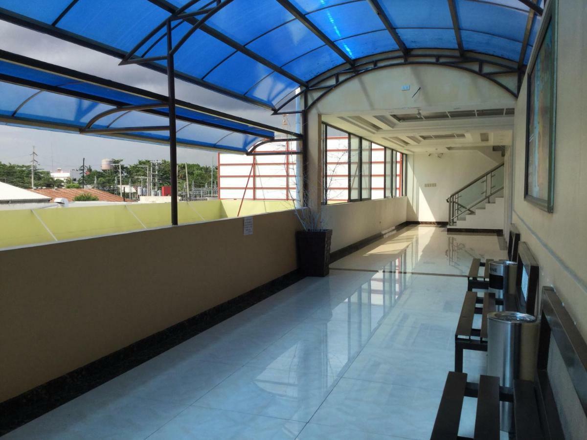 Yubenco Global Ecotel Zamboanga Buitenkant foto